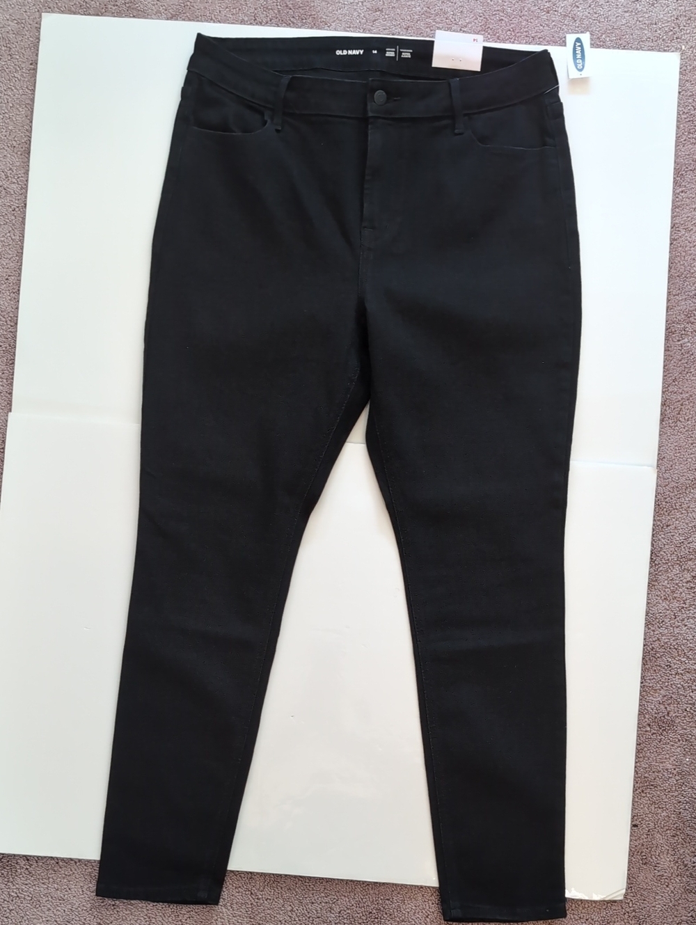 Old Navy Women's Black Slim Stretch Jeans Brand New